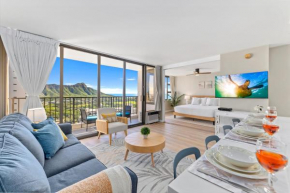 Stylish Oasis with Great Ocean and Diamond Head Views, Free Parking!